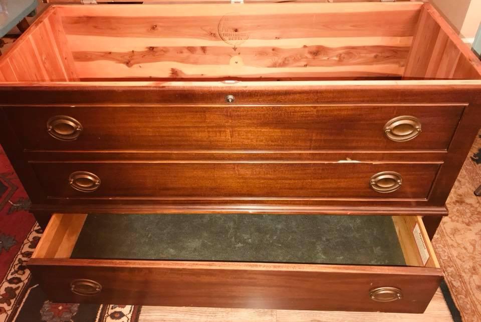 Vintage Lane Cedar Chest Style 02221 InstAppraisal